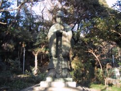 湯島聖堂　孔子像の写真