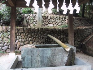 鎌形八幡神社　源義仲産湯の清水の写真