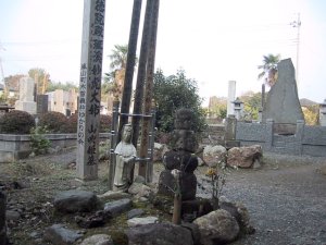 山吹姫の墓の写真