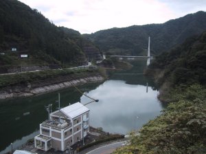 合角ダムの写真